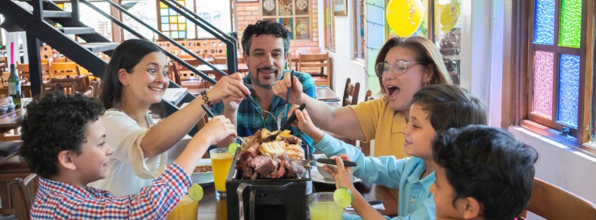 typical colombian lunch