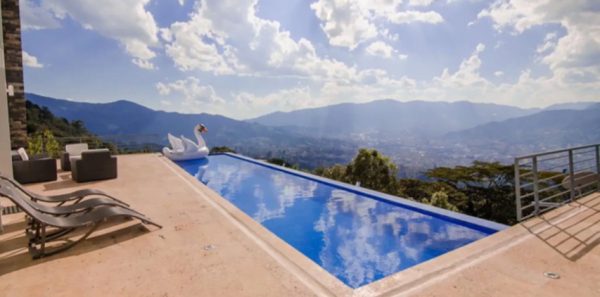 bachelor parties colombia reviews
