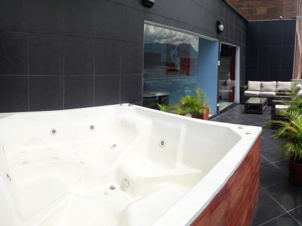 bachelor party rentals in medellin10