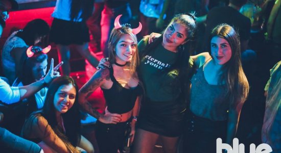 party houses in medellin